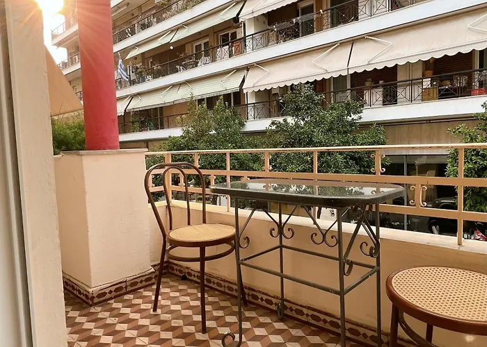 Nomas Skg Apartment By Binobi!